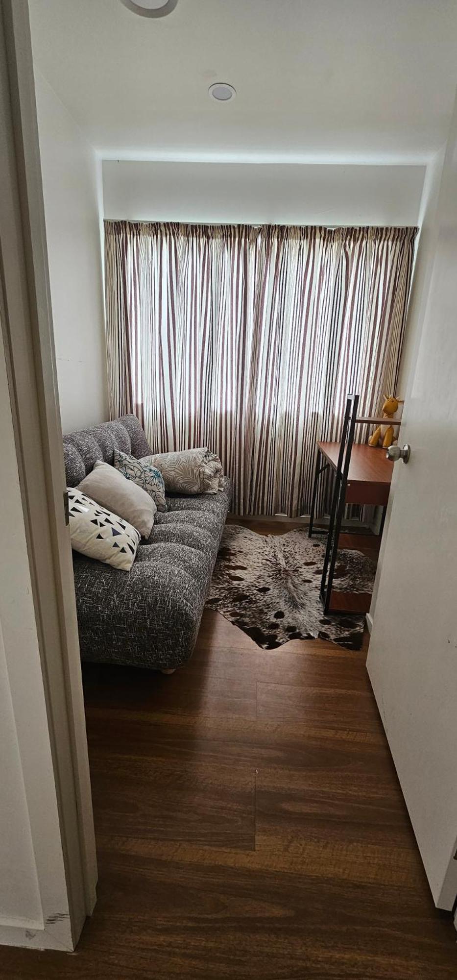 This Fabulous, Single-Level 3 Plus 1 Small Room With Folding Sofa Home Auckland Buitenkant foto
