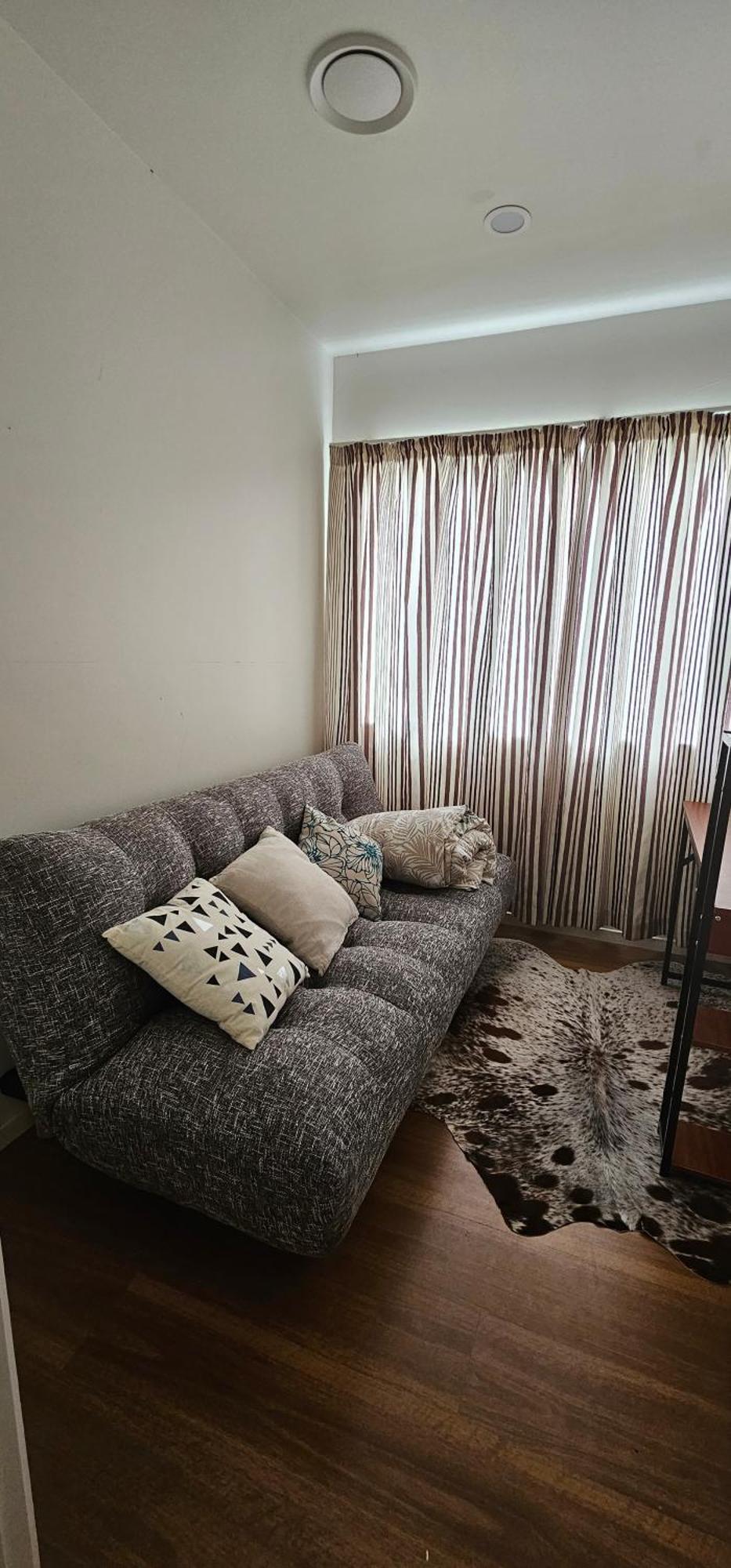 This Fabulous, Single-Level 3 Plus 1 Small Room With Folding Sofa Home Auckland Buitenkant foto
